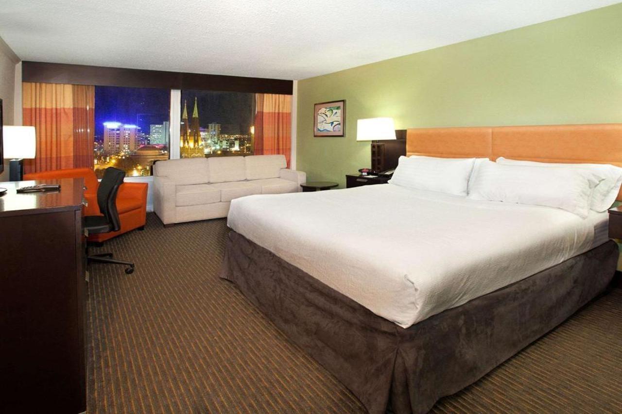 17 West Hotel, Ascend Hotel Collection Tulsa Extérieur photo