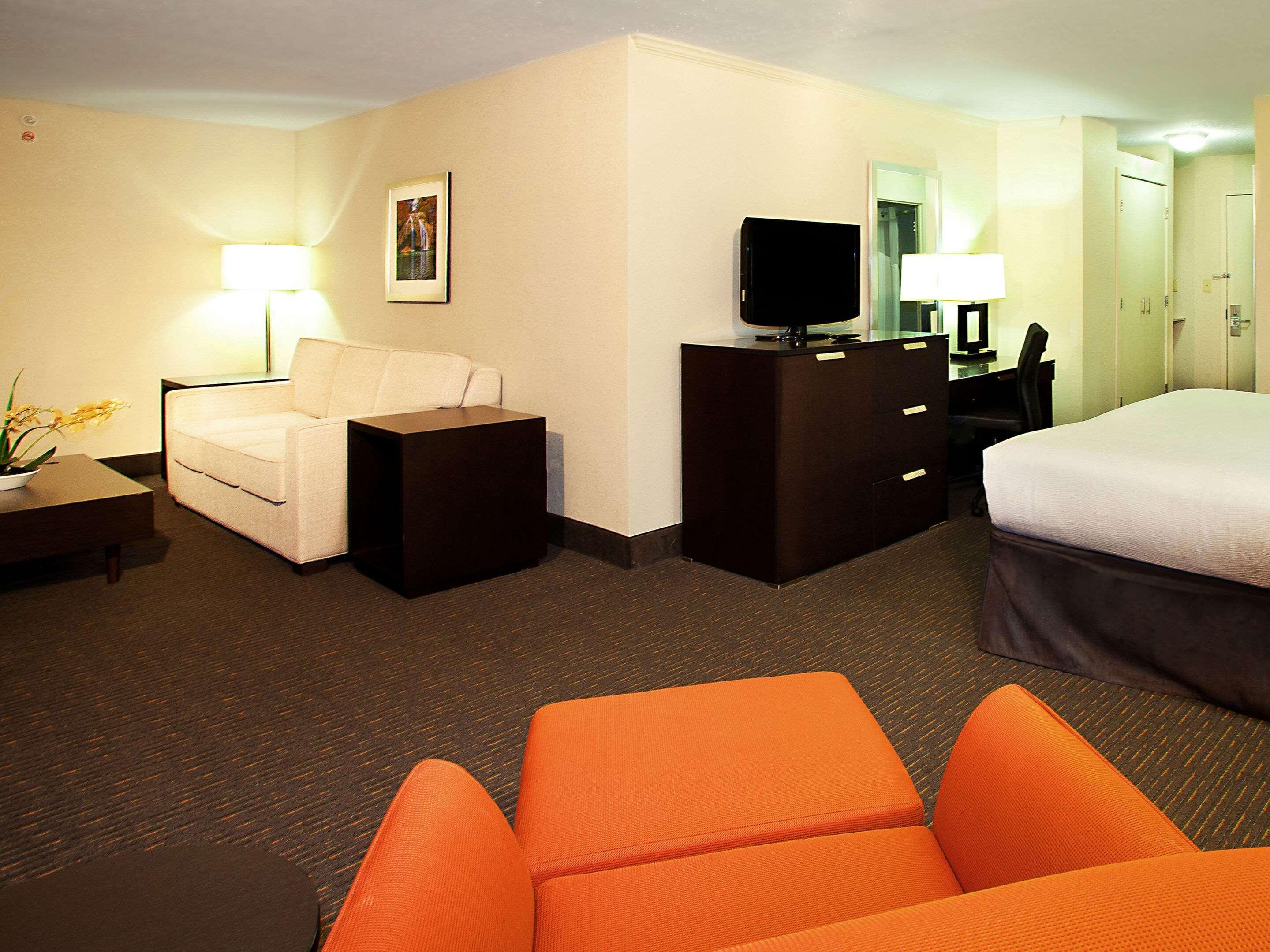 17 West Hotel, Ascend Hotel Collection Tulsa Extérieur photo